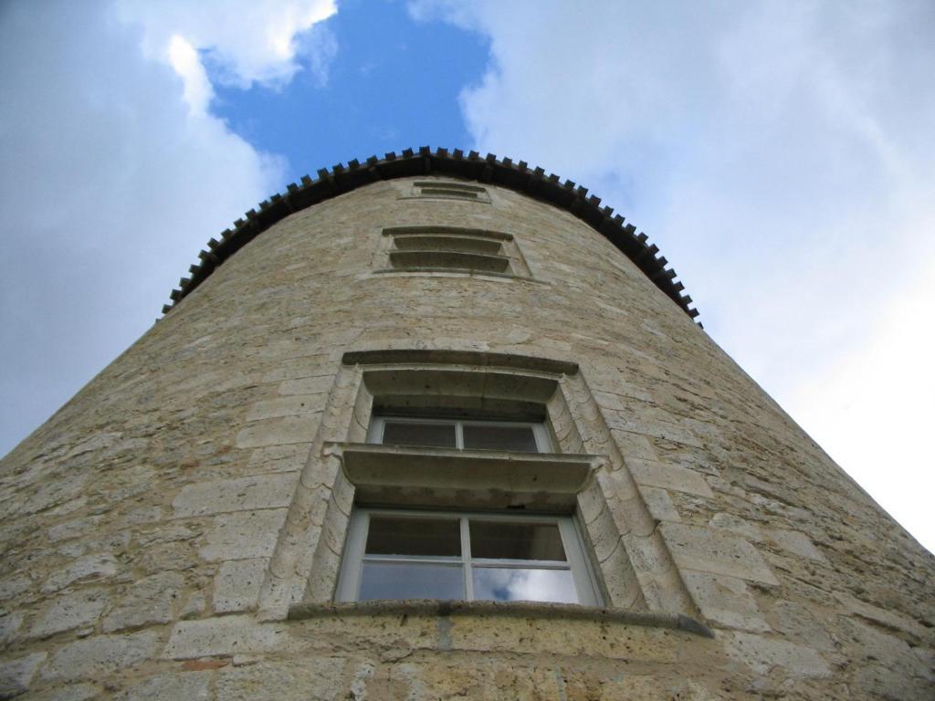 Château de Fourcès Exterior foto